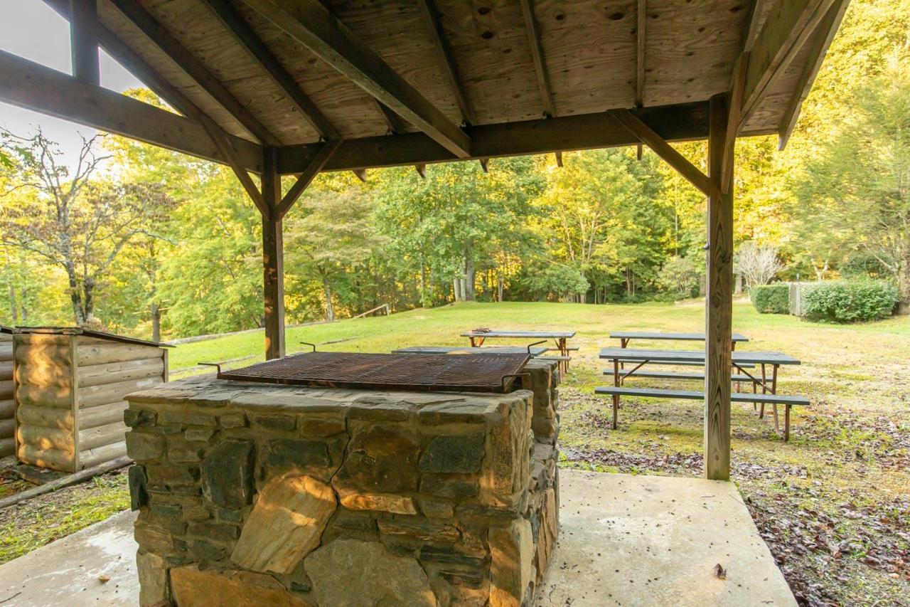 Mount Mitchell Eco Retreat Villa Busick Eksteriør bilde